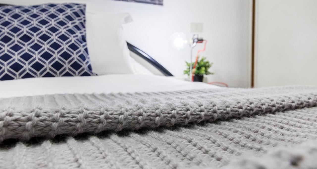 Joivy Spacious 1 Bedroom Apt Near S Agostino Metro ミラノ エクステリア 写真